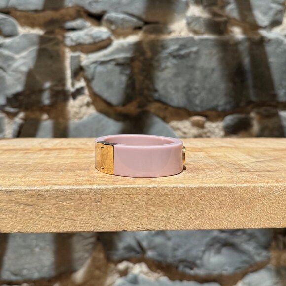 Miu Miu Orchid Pink Plexiglass Enamel Logo Hinged Bracelet - Picture 3 of 11